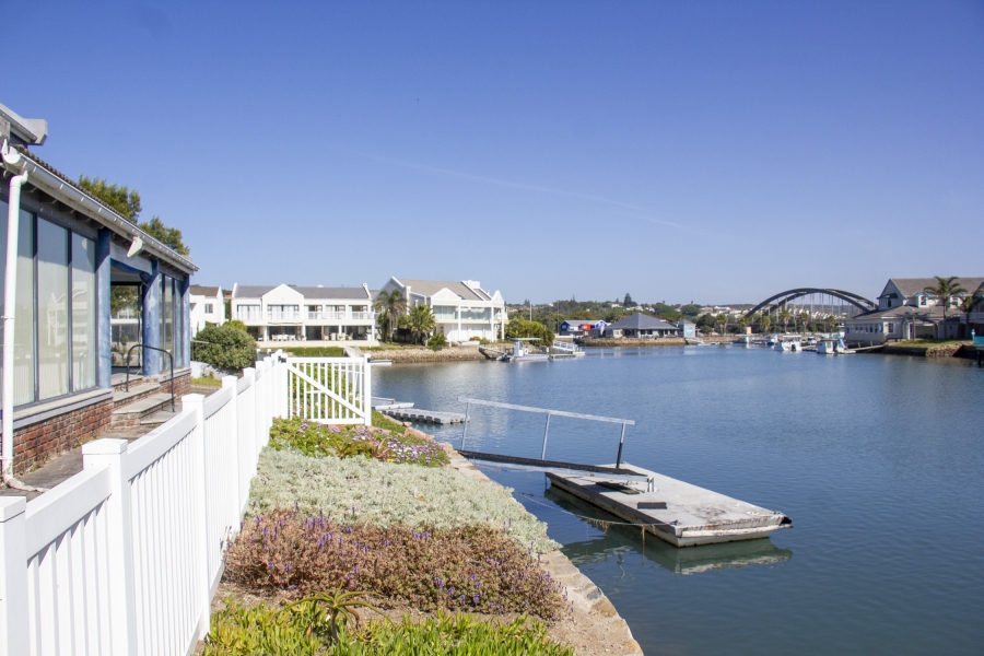 4 Bedroom Property for Sale in Royal Alfred Marina Eastern Cape